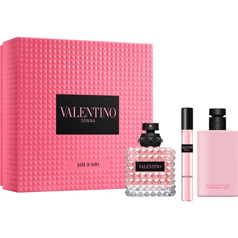 valentino born in roma donna perfume gift set